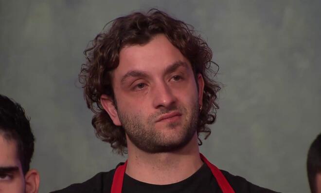 MasterChef: Ο Γιώργος συγκινήθηκε με την απόφαση του Πάνου να του δώσει την ασυλία