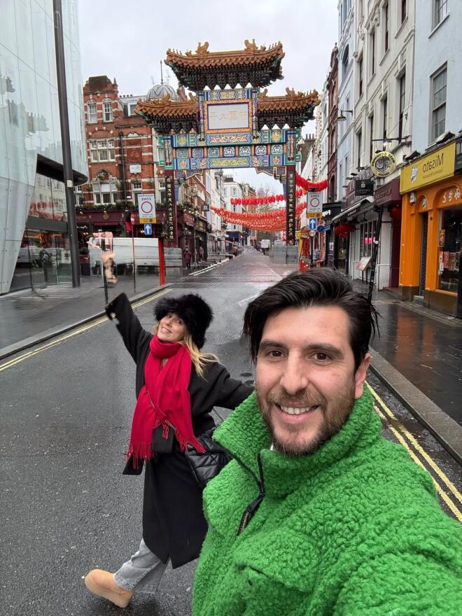 Παπαδημητρίου - Γεροντιδάκης στην China Town του Λονδίνου/ instagram