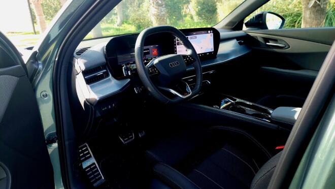 Δοκιμάζουμε το νέο Audi Q3 1.5 TFSI Hybrid 150 PS