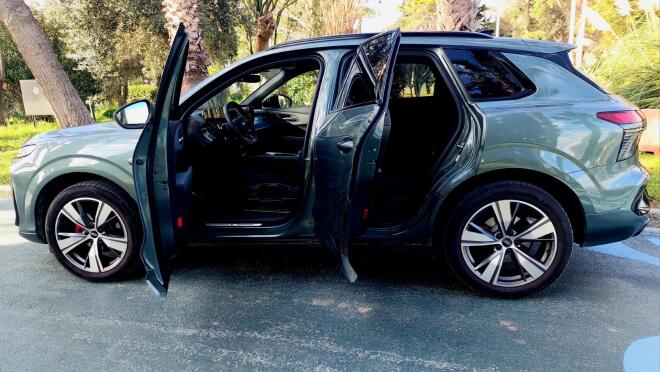 Δοκιμάζουμε το νέο Audi Q3 1.5 TFSI Hybrid 150 PS