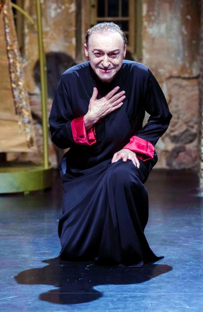 Πέρσες του Αισχύλου - Είδαμε την παράσταση με τον Φαίδωνα Καστρή