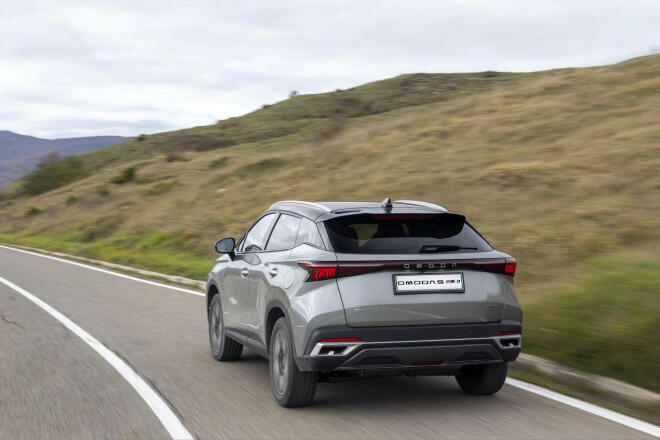 OMODA 5 SHS-H: Ήρθε με νέα υβριδική τεχνολογία SHS  - Τιμή 