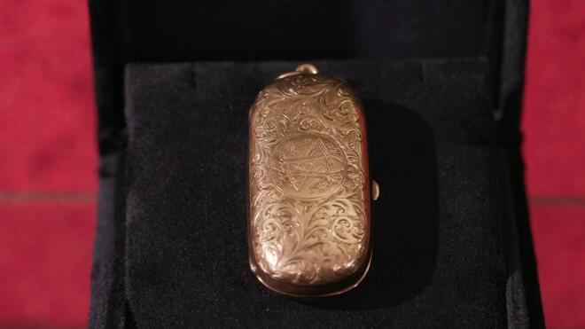 Cash or Trash: Μια δημοπρασία από... ατόφιο χρυσάφι!