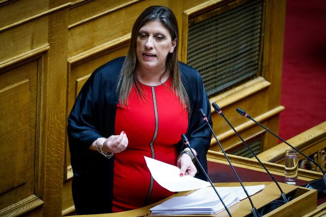 Η Ζωή Κωνσταντοπούλου στη συνεδρίαση της Βουλής 