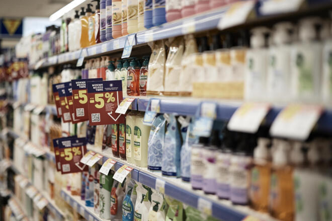 Τέλος Στο Δωρεάν Πάρκινγκ Των Σούπερ Μάρκετ