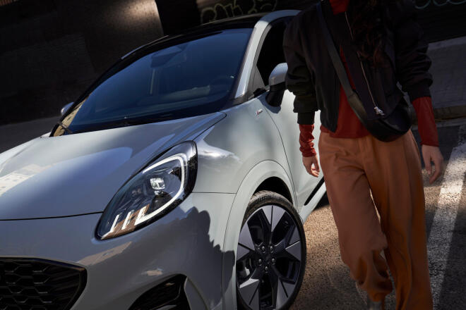 Ford: Τα φώτα που κάνουν την νύχτα... ημέρα