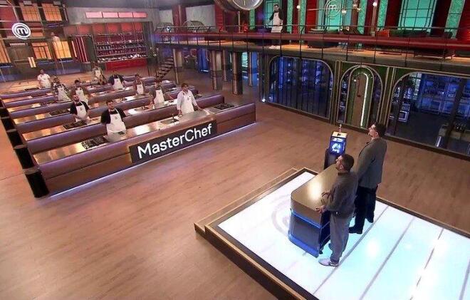 MasterChef 2026: Αυτοί είναι οι δύο υποψήφιοι της κόκκινης μπριγάδας!