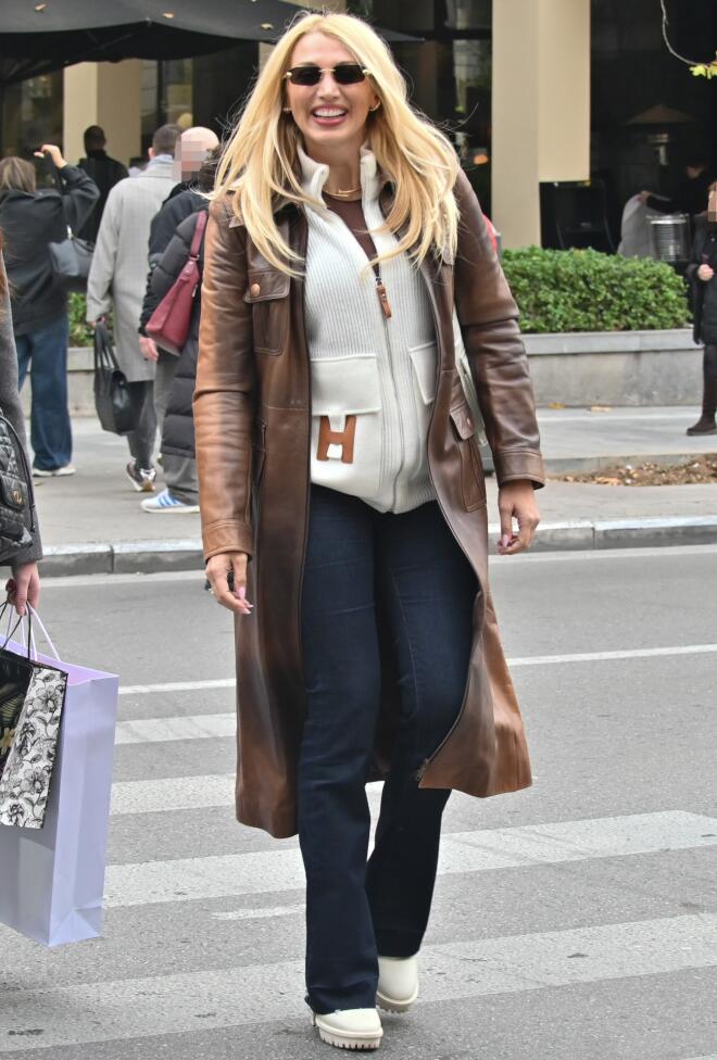 Κωνσταντίνα Σπυροπούλου: Shopping therapy με την αδερφή της, Κατερίνα