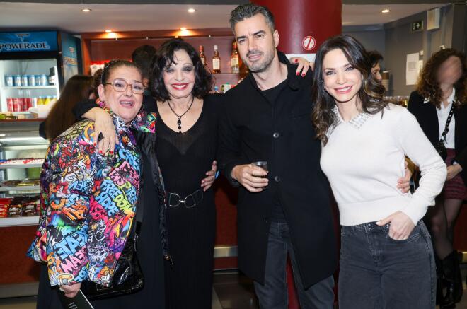 Σοφία Βογιατζάκη - Έφη Μουρίκη - Κατερίνα Γερονικολού - Γιάννης Τσιμιτσέλης