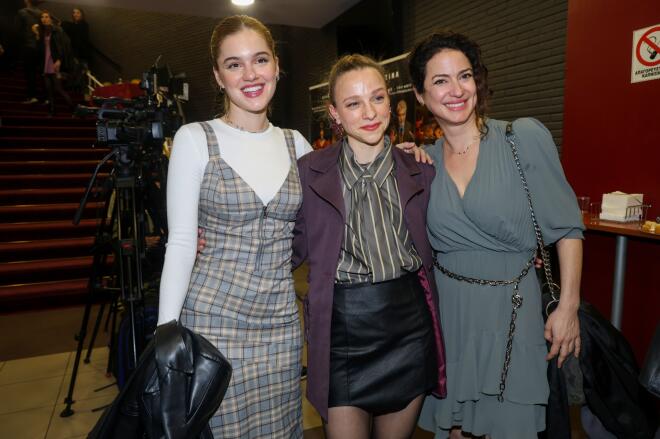 Νατάσα Εξηνταβελώνη - Ελεάνα Στραβοδήμου - Αμαλία Καβάλη