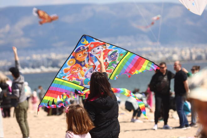 Γνωρίζετε γιατί αποκαλούμε την ημέρα Καθαρά Δευτέρα, γιατί τρώμε λαγάνα και τι συμβολίζει το πέταγμα του χαρταετού / Φωτογραφία Eurokinissi