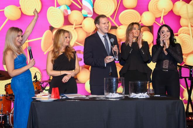 Ζωρζέτα Ζαχαρτζή - Ράνια Τραγόμαλλου - Γιώργος Ευγενίδης - Κατερίνα Τσαμούρη - Βαλεντίνα Καραγεωργίου