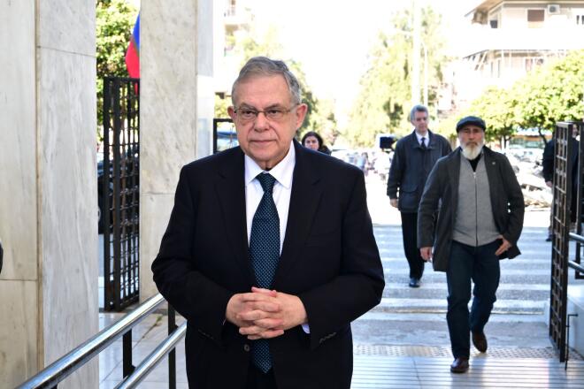 Παορυσία πολλών εκπροσώπων του πολιτικού κόσμου η κηδεία της Άννας Ψαρούδα Μπενάκη  