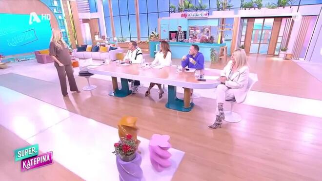 Καινούργιου σε Κωνσταντινίδη: «Κάνε υπομονή σε λίγο καιρό που θα σταματήσω να δω τι έναρξη θα κάνεις»