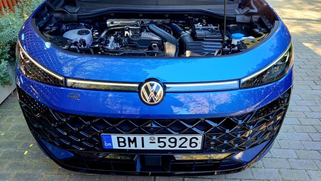 VW T-Roc: Παρουσιάστηκε στην Ελλάδα το νέο μοντέλο