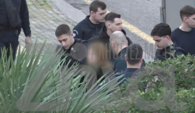 Ρούλα Πισπιρίγκου: Με μπαστούνι στα δικαστήρια 