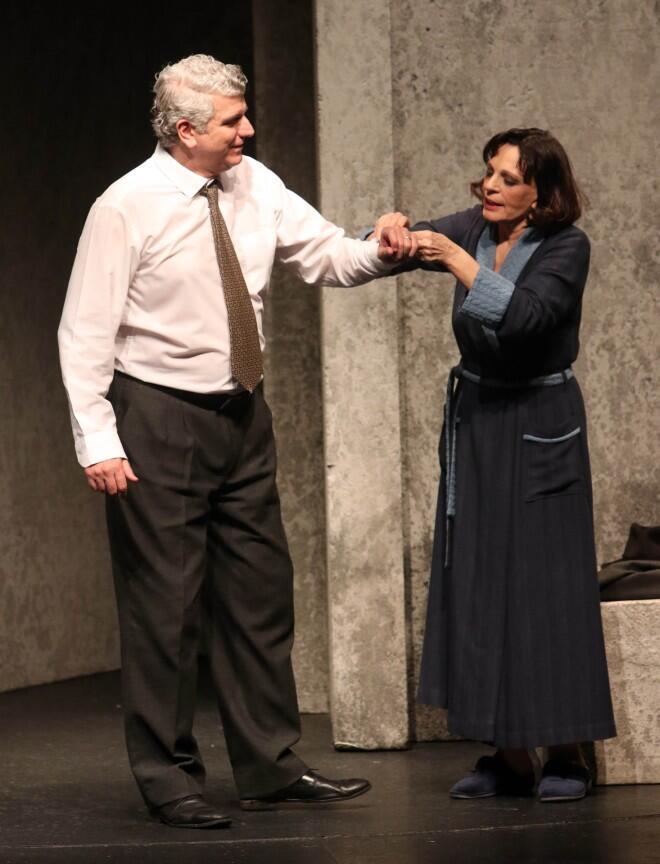 Ο Βλαδίμηρος Κυριακίδης κι η Έφη Μουρίκη μαζί και στη θεατρική σκηνή 