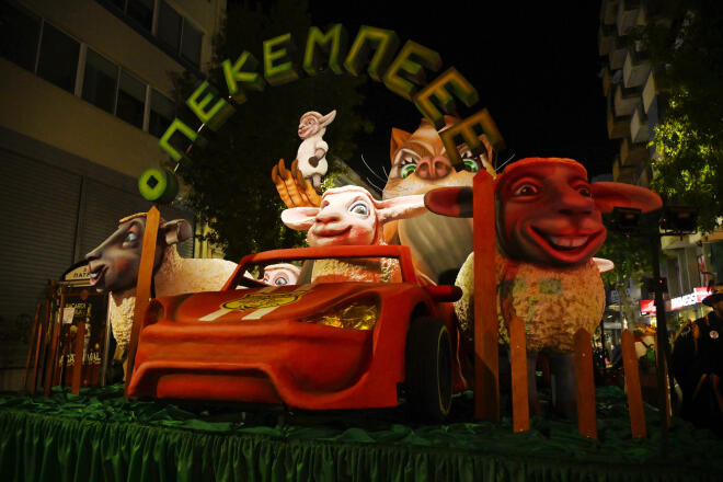 Η παρέλαση των αρμάτων στο Πατρινό Καρναβάλι στις 20/2/26/ ΙΝΤΙΜΕ Αλεξόπουλος Ανδρέας