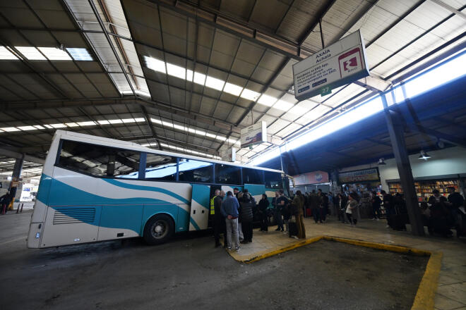 Επιβατική κίνηση στα ΚΤΕΛ Κηφισού/ ΙΝΤΙΜΕ ΧΑΛΚΙΟΠΟΥΛΟΣ ΝΙΚΟΣ