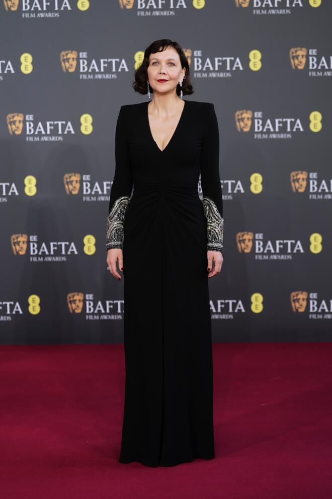 BAFTA 2026: Η Maggie Gyllenhaal / AP Photo/Alberto Pezzali