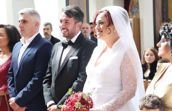 Η Μπάγια Αντωνοπούλου και ο Νίκος Κώτσης θα γίνουν γονείς ενός αγοριού.