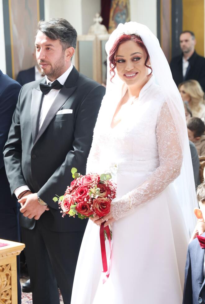 Η Μπάγια Αντωνοπούλου και ο Νίκος Κώτσης θα γίνουν γονείς ενός αγοριού.