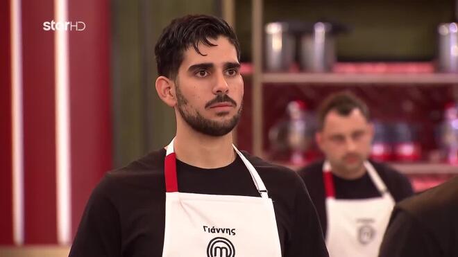 MasterChef: O Γιάννης φόρεσε τη μαύρη ποδιά
