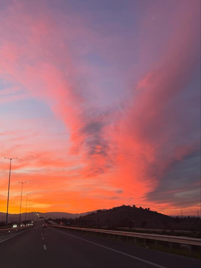 Ηλιάνα Παπαγεωργίου: Φωτογραφίες από την απόδρασή της στην Πάτρα για την Καθαρά Δευτέρα