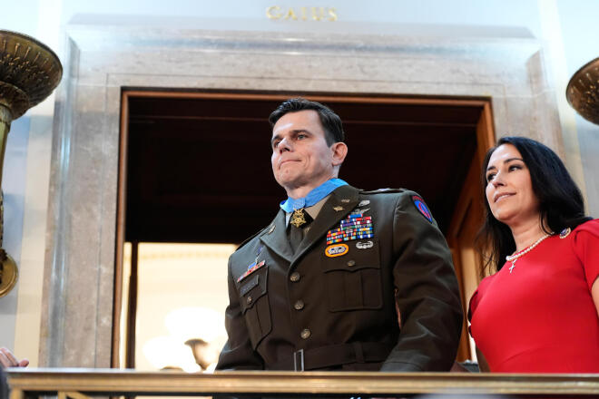 Ο Ντόναλντ Τραμπ εκφώνησε χθες Τρίτη ενώπιον του αμερικανικού Κογκρέσου την πιο μακρά ομιλία για την «κατάσταση της ένωσης»