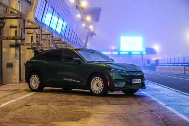 Ford: Τα ηλεκτρικά...«μωρά» της στην πίστα του Le Mans