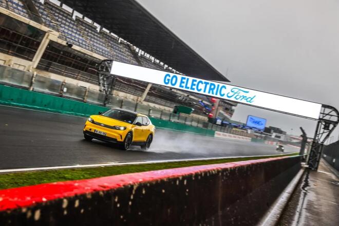 Ford: Τα ηλεκτρικά...«μωρά» της στην πίστα του Le Mans