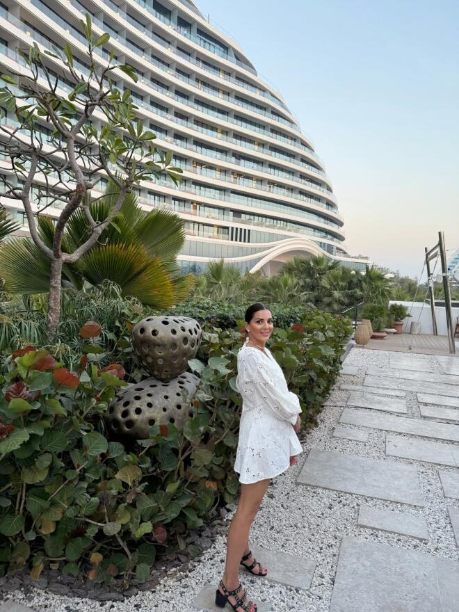 Σταματίνα Τσιμτσιλή: Ταξίδι στο Ντουμπάι με την οικογένειά της