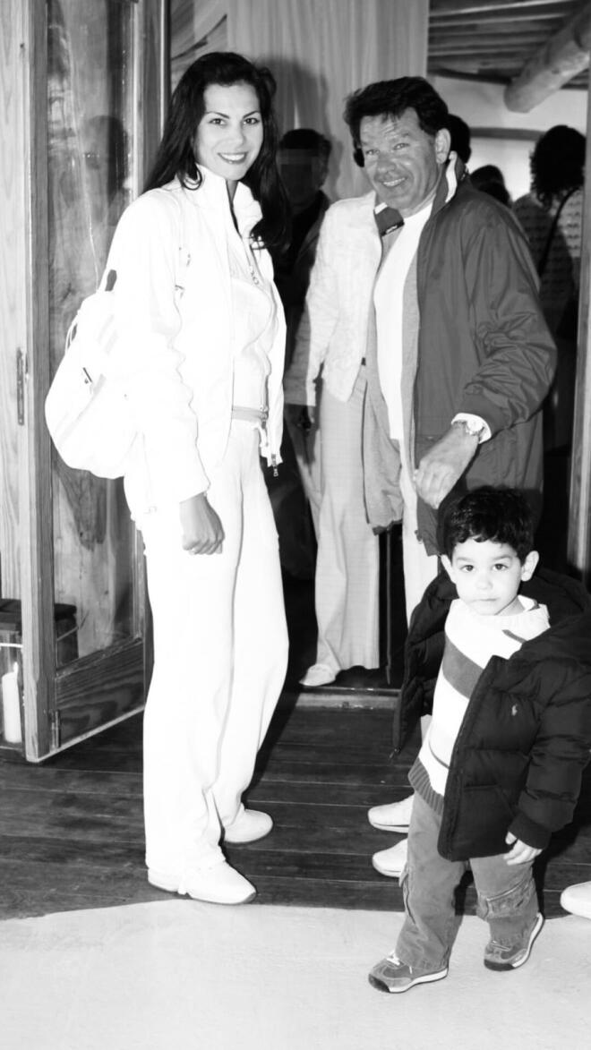 Οι ασπρόμαυρες φωτογραφίες που ανέβασε ο Χρίστος Κούγιας για τον έναν χρόνο από το θάνατο του Αλέξη Κούγια