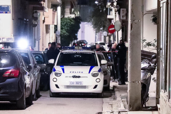 Κολωνός: Αστυνομικοί στο σπίτι της 31χρονης εγκύου που βρέθηκε νεκρή