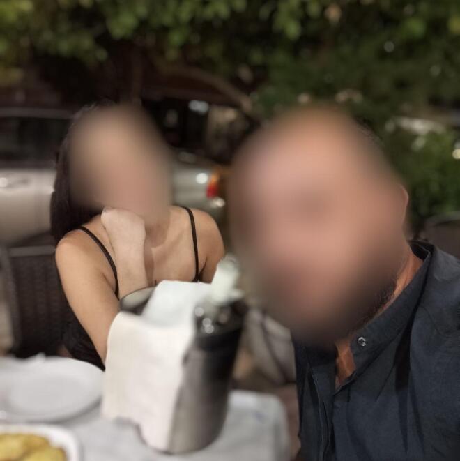 Ο 38χρονος ισχυρίζεται ότι η 31χρονη έπεσε από τις σκέλες, αλλά τα τραύματά της δε συνάδουν με τον ισχυρισμό αυτό