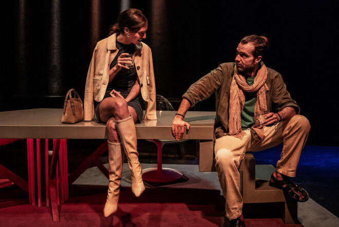 Τη σκηνοθεσία υπογράφει η Ελένη Σκότη