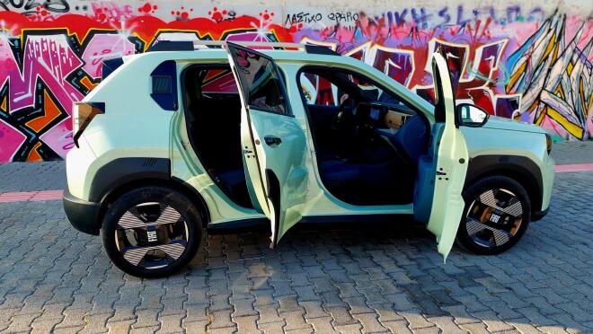 Fiat Grande Panda Hybrid 110 PS: Δοκιμάζουμε το νέο μοντέλο