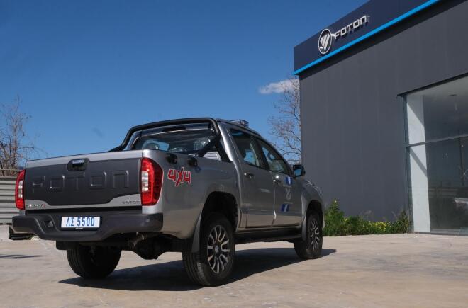 Δωρεά FOTON Tunland G7 στο λιμενικό Καρύστου