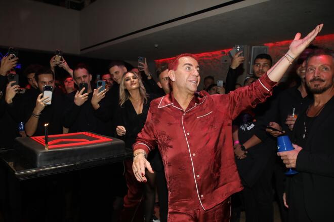 Γιώργος Μαζωνάκης/ NDP ΝΙΚΟΣ ΔΡΟΥΚΑΣ