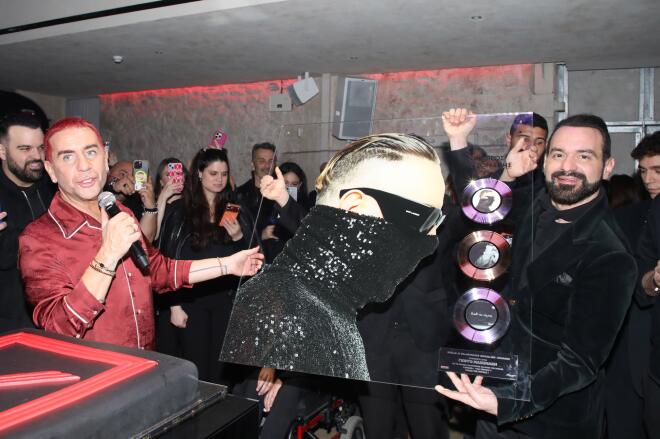 Γιώργος Μαζωνάκης/ NDP ΝΙΚΟΣ ΔΡΟΥΚΑΣ