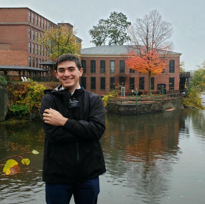 Ο Benjamin επανενώθηκε με τη μητέρα του όταν ήταν 20 ετών - Facebook