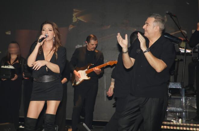 Έλενα Παπαρίζου- Αντώνης Ρέμος/ NDP ΝΙΚΟΣ ΔΡΟΥΚΑΣ