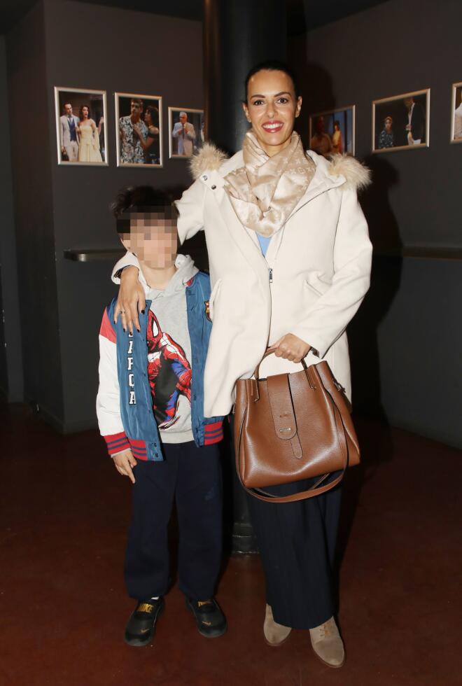  Όλγα Λαφαζάνη με τον γιο της, Γιώργο/ NDP ΝΙΚΟΣ ΔΡΟΥΚΑΣ