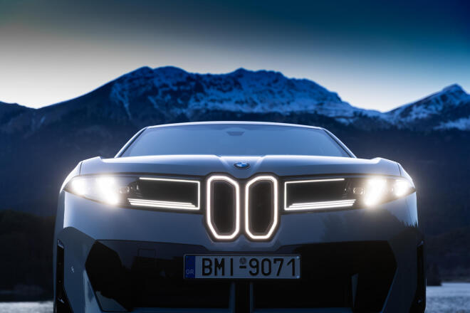 BMW iX3  50 xDrive: Πρώτη γνωριμία στην Ελλάδα -Τιμή