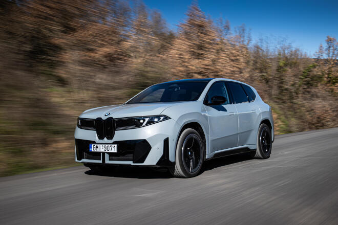 BMW iX3  50 xDrive: Πρώτη γνωριμία στην Ελλάδα -Τιμή