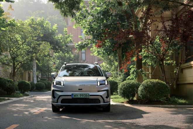 AION V: Κάνει εύκολη τη μετάβαση στην ηλεκτροκίνηση