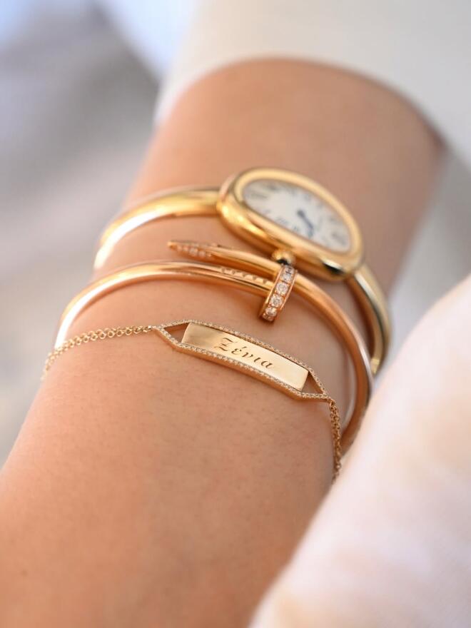 Η χειροπέδα με το όνομα που θα πάρει η κόρη της Κατερίνας Καινούργιου/ Ιnstagram