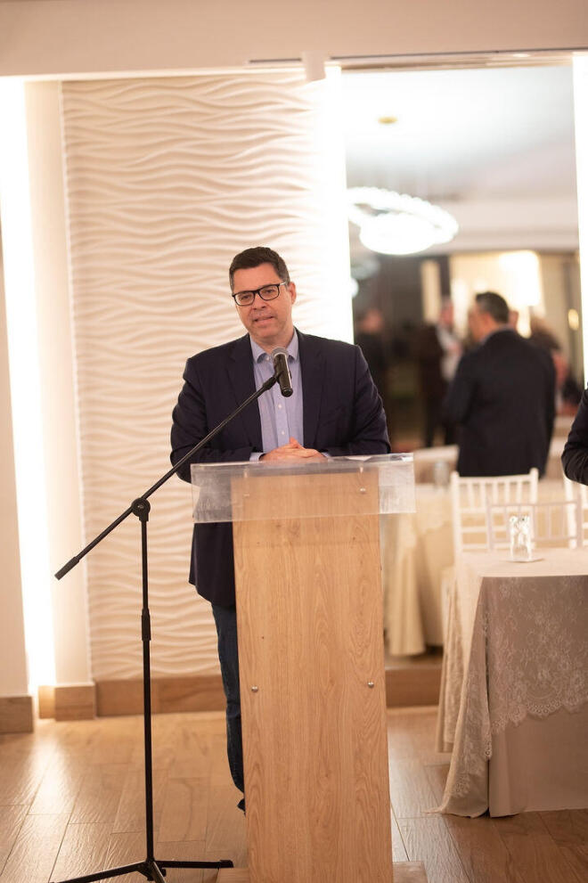 Παρόντες εκπρόσωποι της Πολιτείας και της επιχειρηματικής κοινότητας