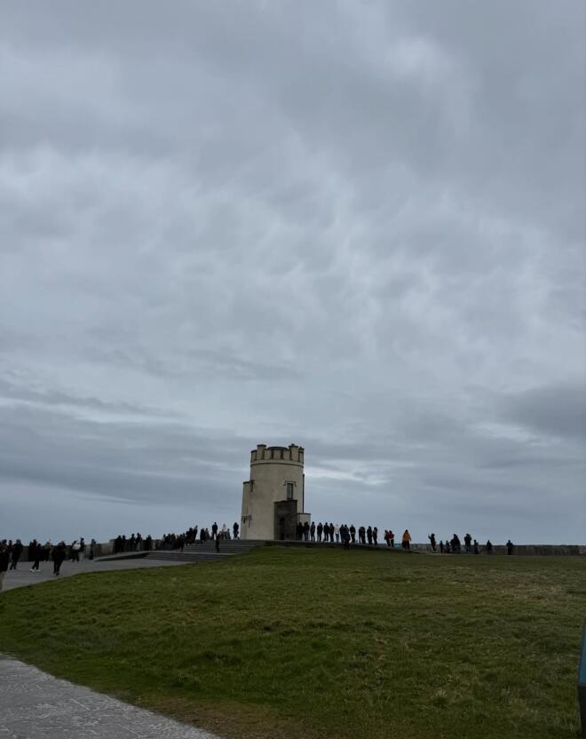 Ελένη Μενεγάκη: Νέες φωτογραφίες από το ταξίδι της στην Ιρλανδία