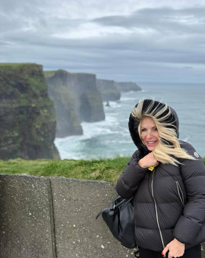 Ελένη Μενεγάκη: Νέες φωτογραφίες από το ταξίδι της στην Ιρλανδία